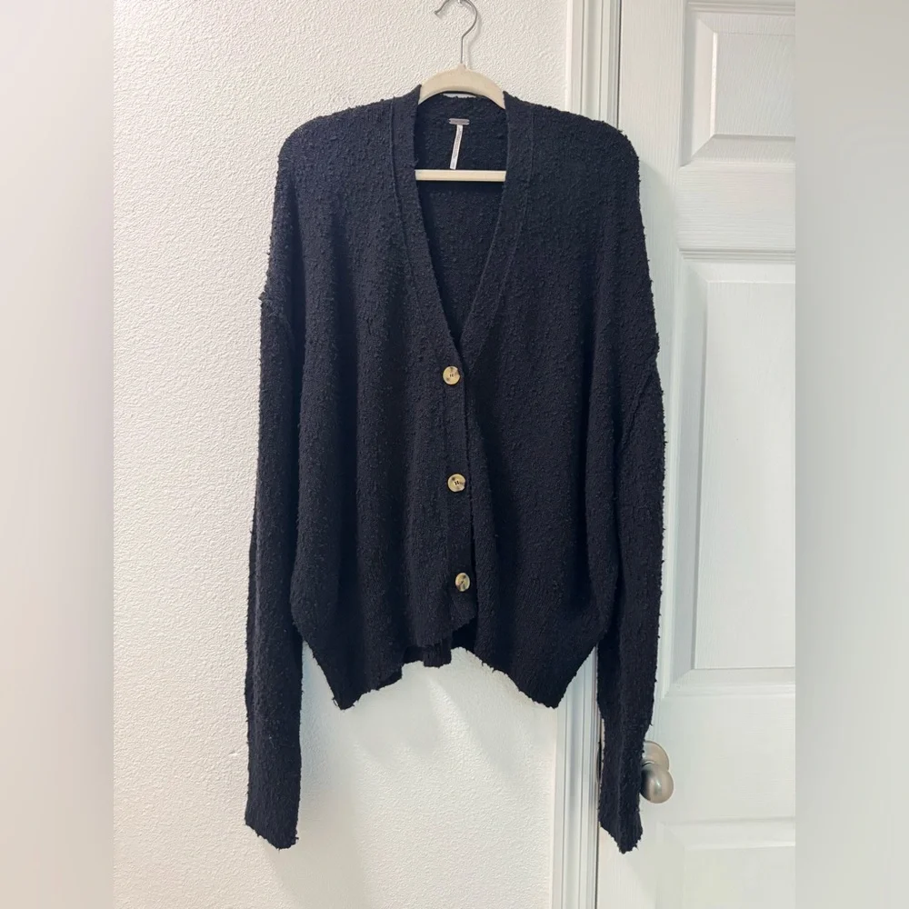 Free people Found My Friend cardigan size large in black - Picture 2 of 6